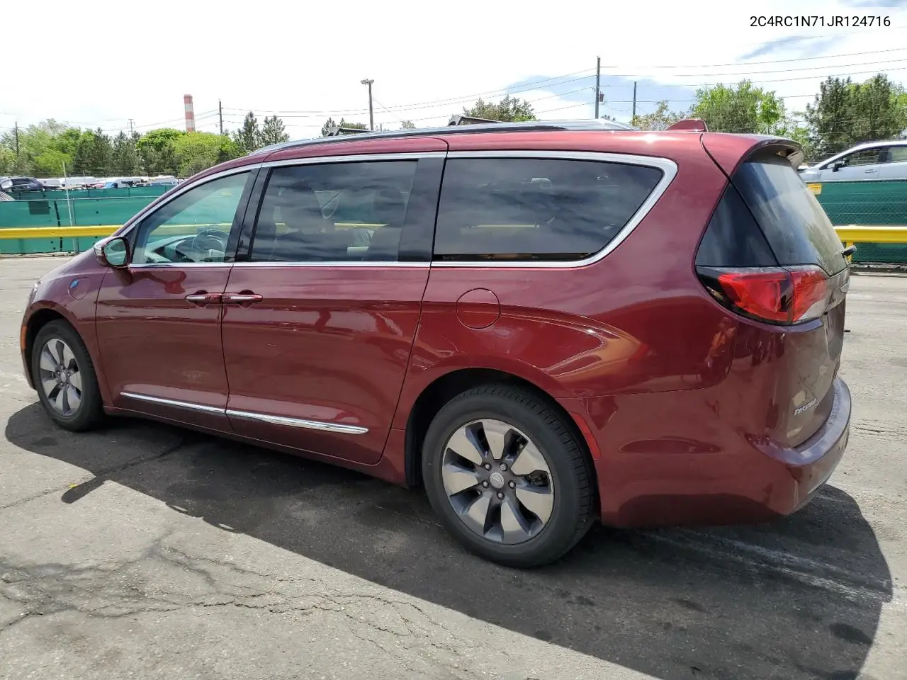 2018 Chrysler Pacifica Hybrid Limited VIN: 2C4RC1N71JR124716 Lot: 56505005