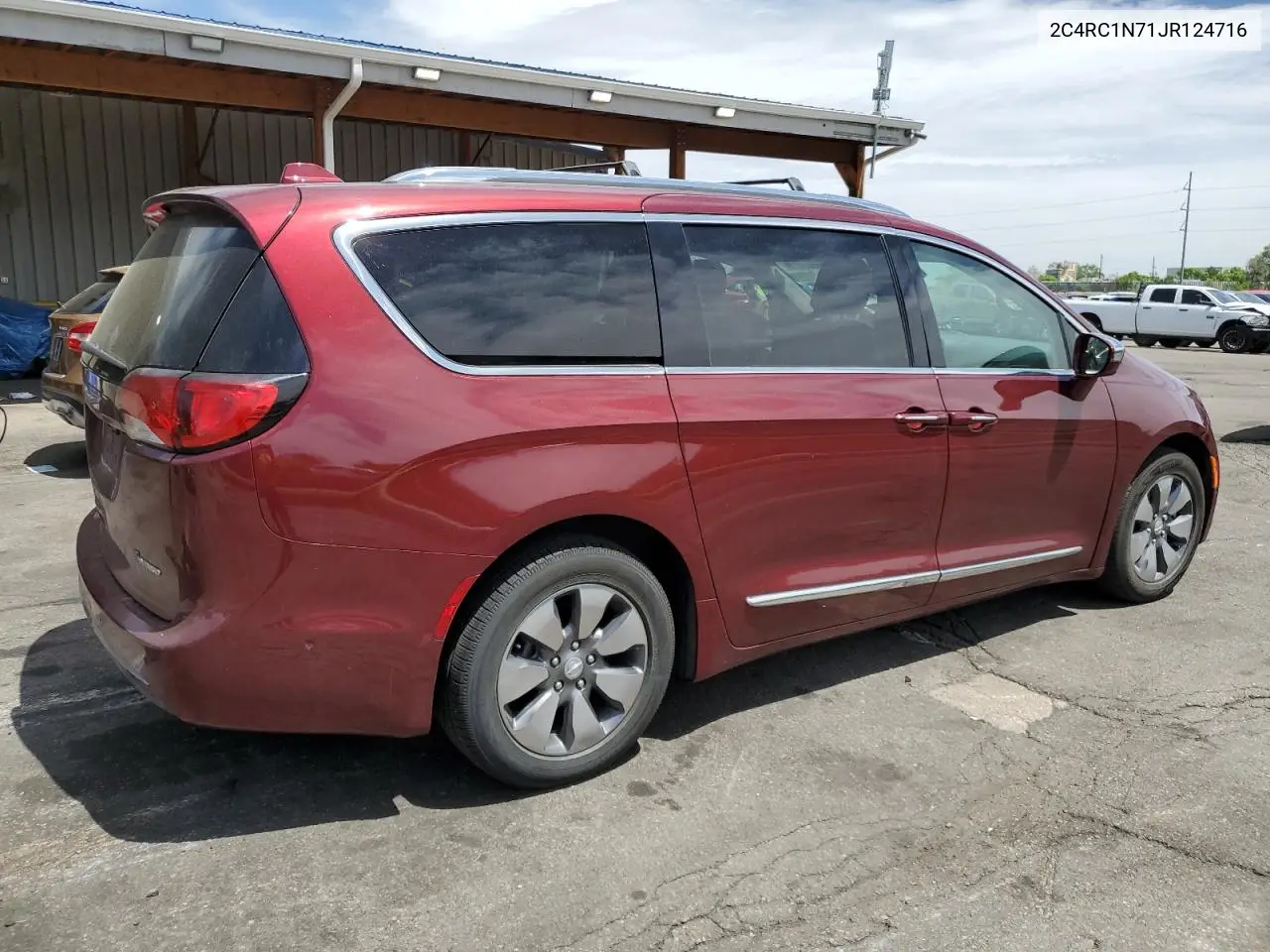 2018 Chrysler Pacifica Hybrid Limited VIN: 2C4RC1N71JR124716 Lot: 56505005