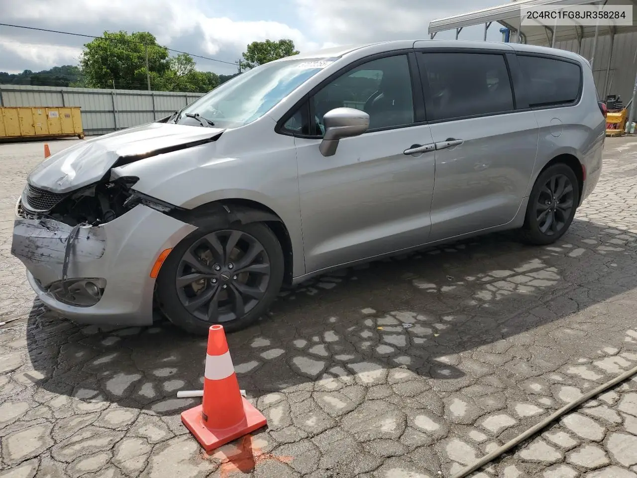 2018 Chrysler Pacifica Touring Plus VIN: 2C4RC1FG8JR358284 Lot: 57070255
