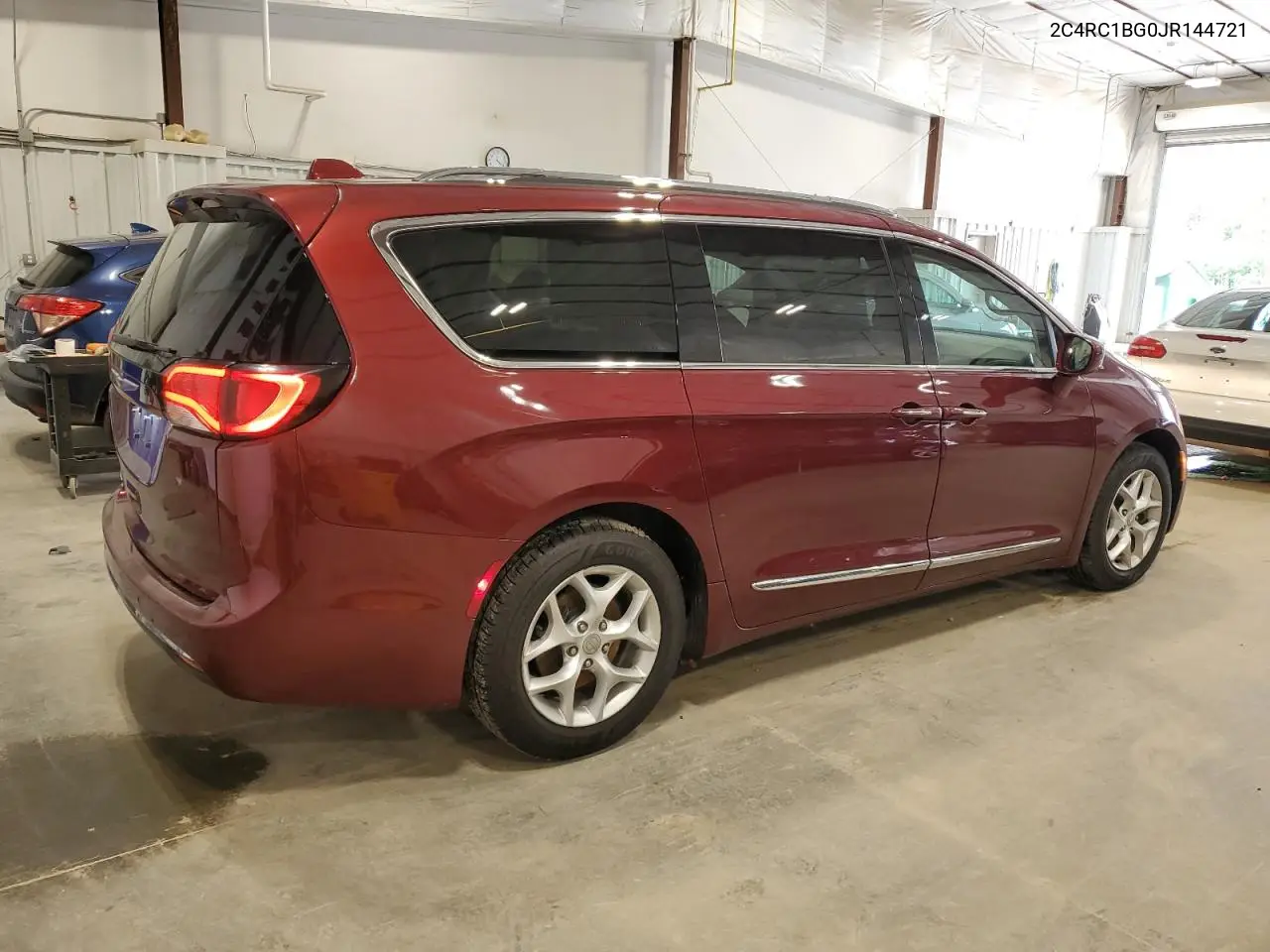 2018 Chrysler Pacifica Touring L VIN: 2C4RC1BG0JR144721 Lot: 62015005