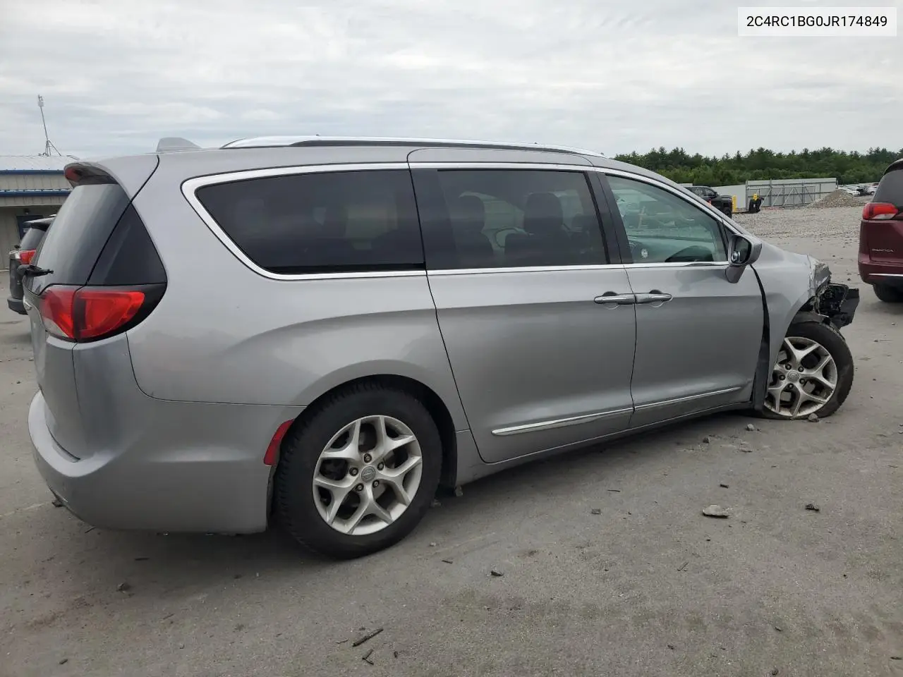 2018 Chrysler Pacifica Touring L VIN: 2C4RC1BG0JR174849 Lot: 62398575