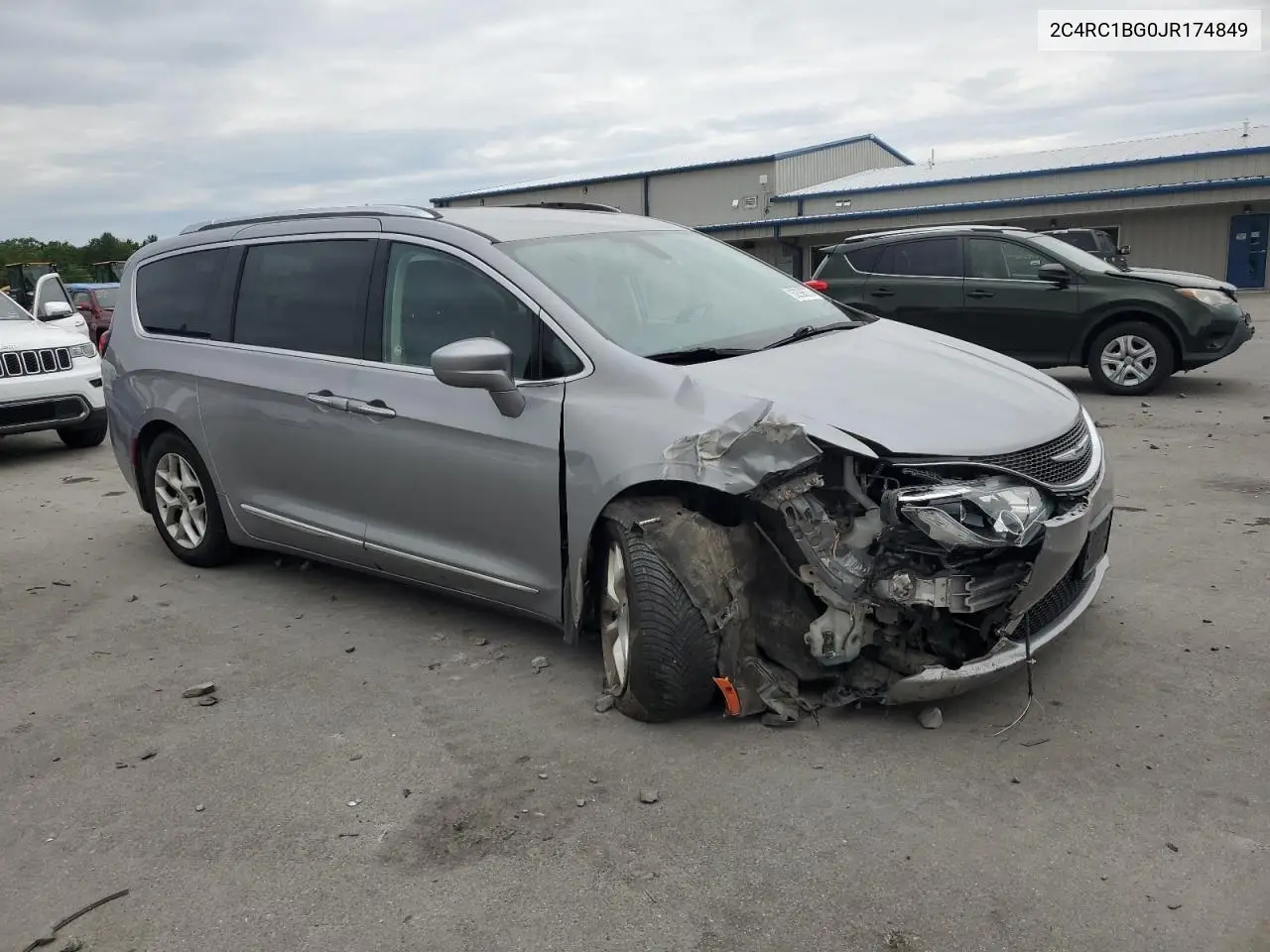2018 Chrysler Pacifica Touring L VIN: 2C4RC1BG0JR174849 Lot: 62398575
