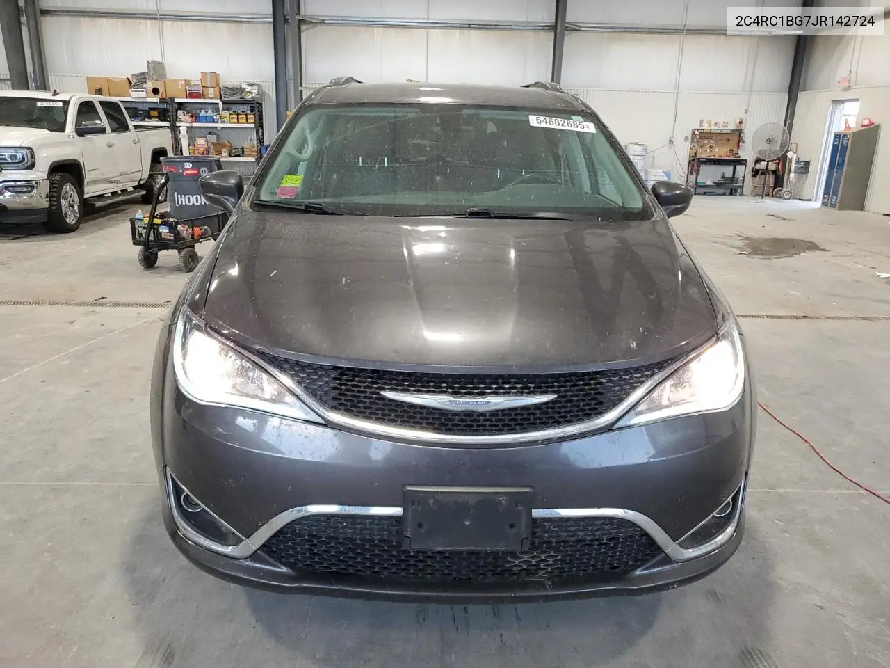 2018 Chrysler Pacifica Touring L VIN: 2C4RC1BG7JR142724 Lot: 64682685