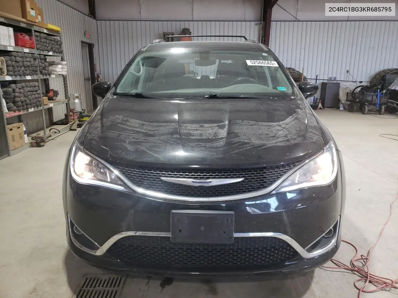 2019 Chrysler Pacifica Touring L VIN: 2C4RC1BG3KR685795 Lot: 52566565