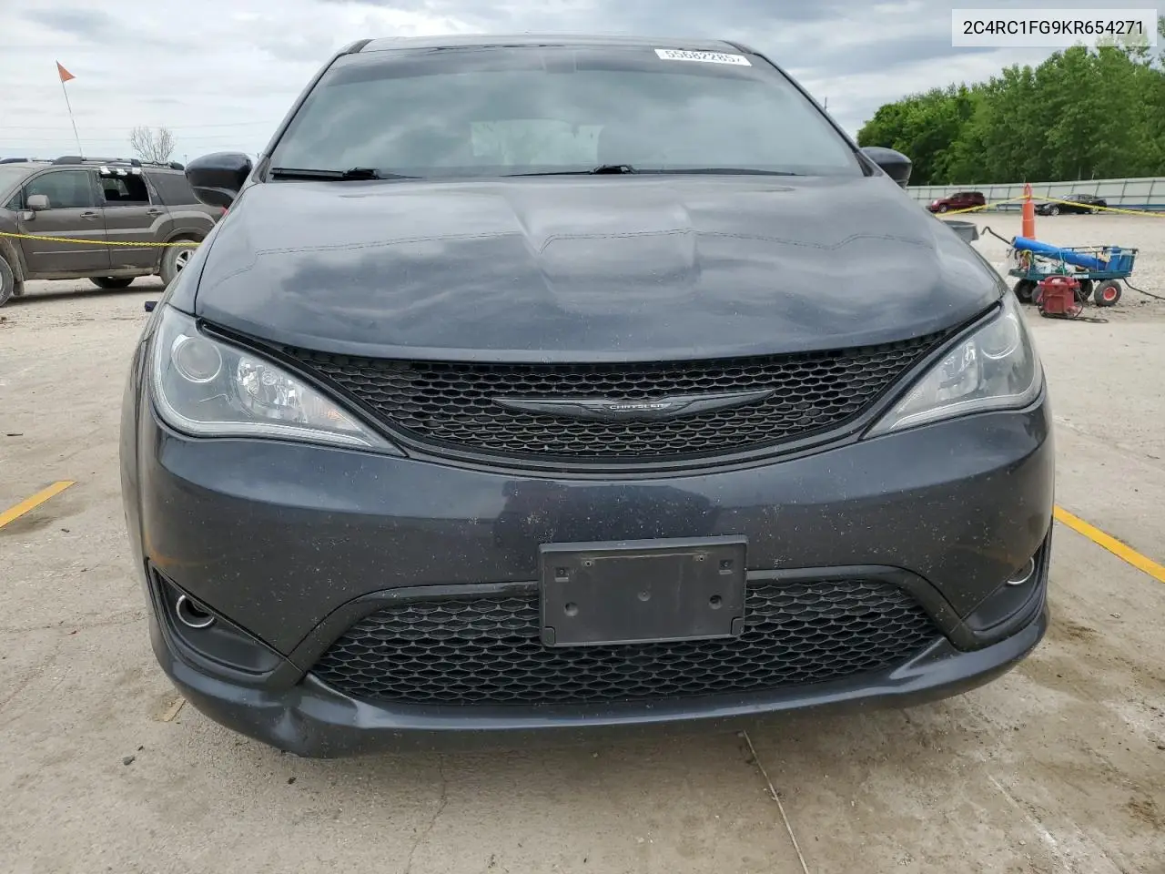 2019 Chrysler Pacifica Touring Plus VIN: 2C4RC1FG9KR654271 Lot: 55682285