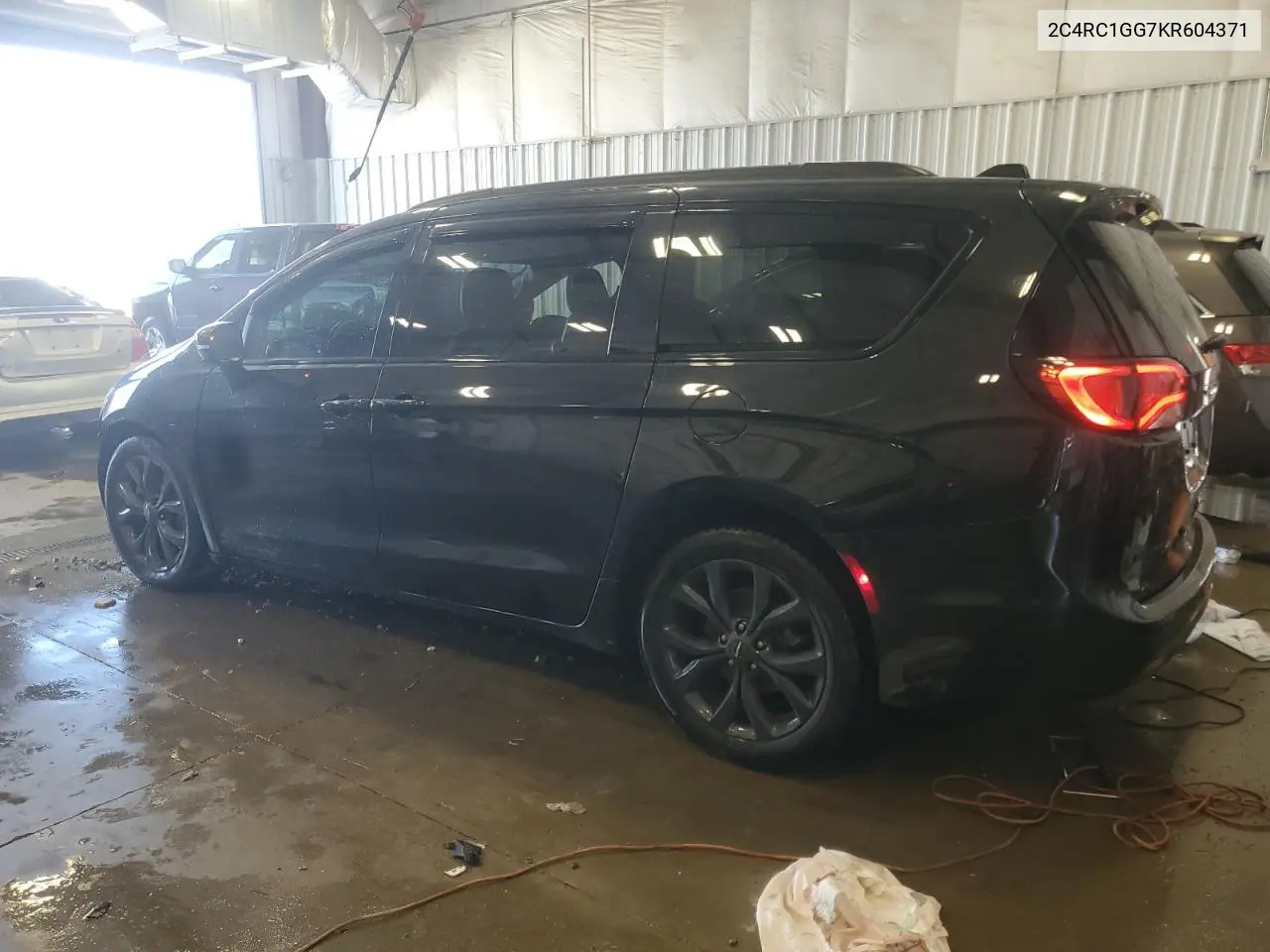2019 Chrysler Pacifica Limited VIN: 2C4RC1GG7KR604371 Lot: 56570375