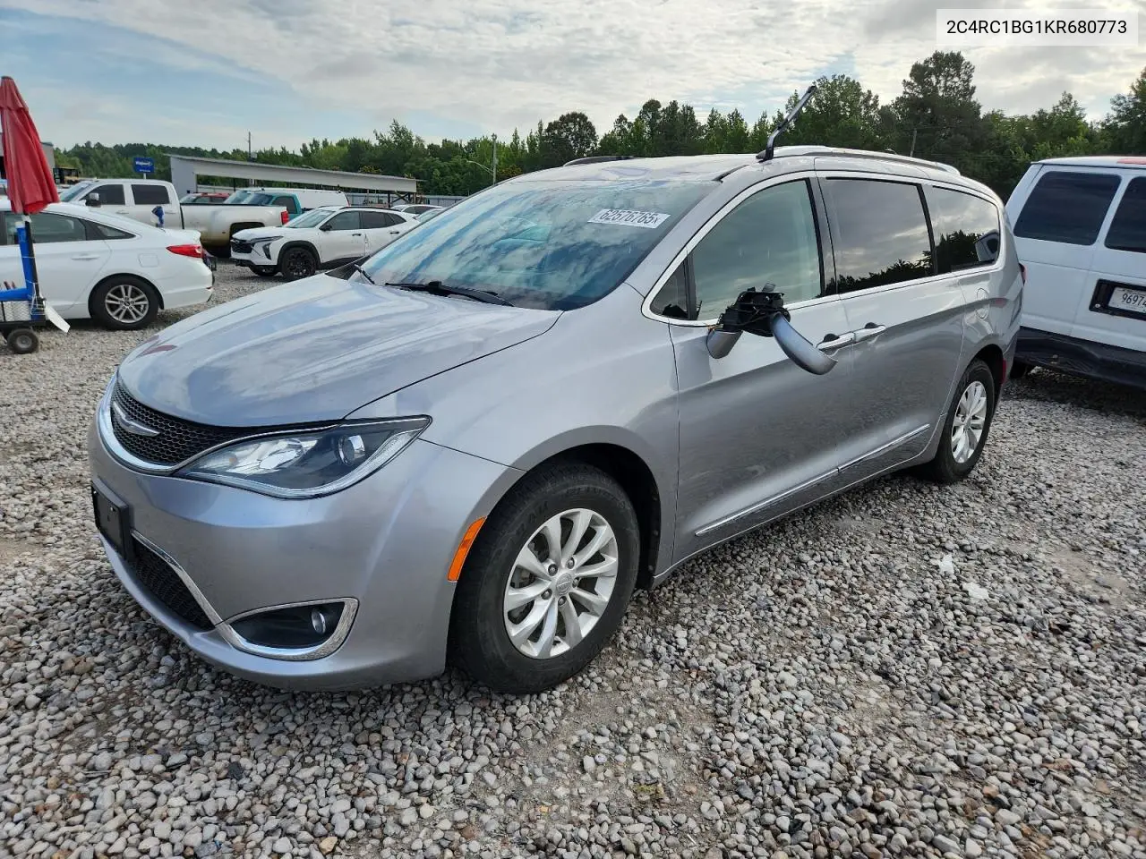 2019 Chrysler Pacifica Touring L VIN: 2C4RC1BG1KR680773 Lot: 62576765