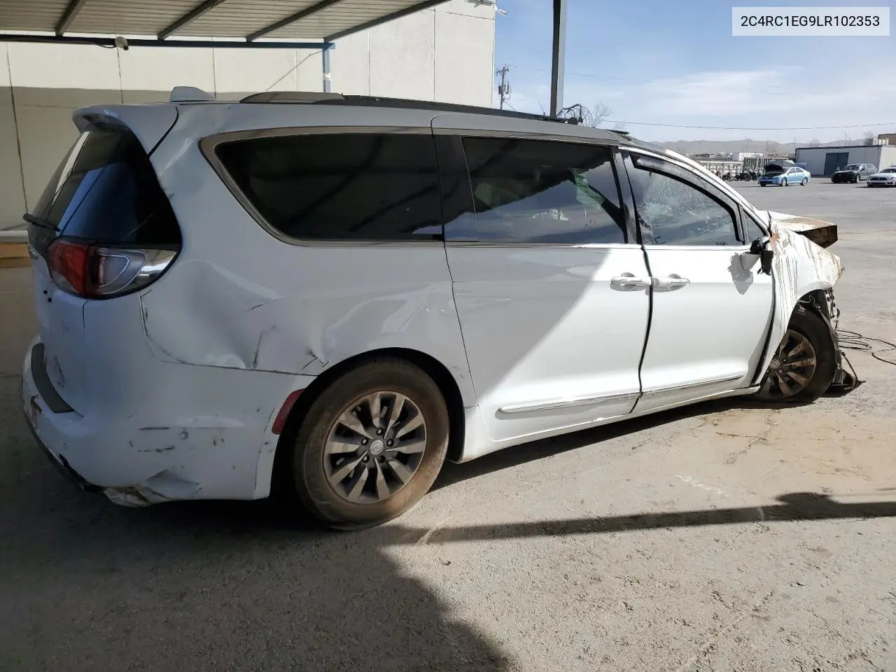 2020 Chrysler Pacifica Touring L Plus VIN: 2C4RC1EG9LR102353 Lot: 48486025