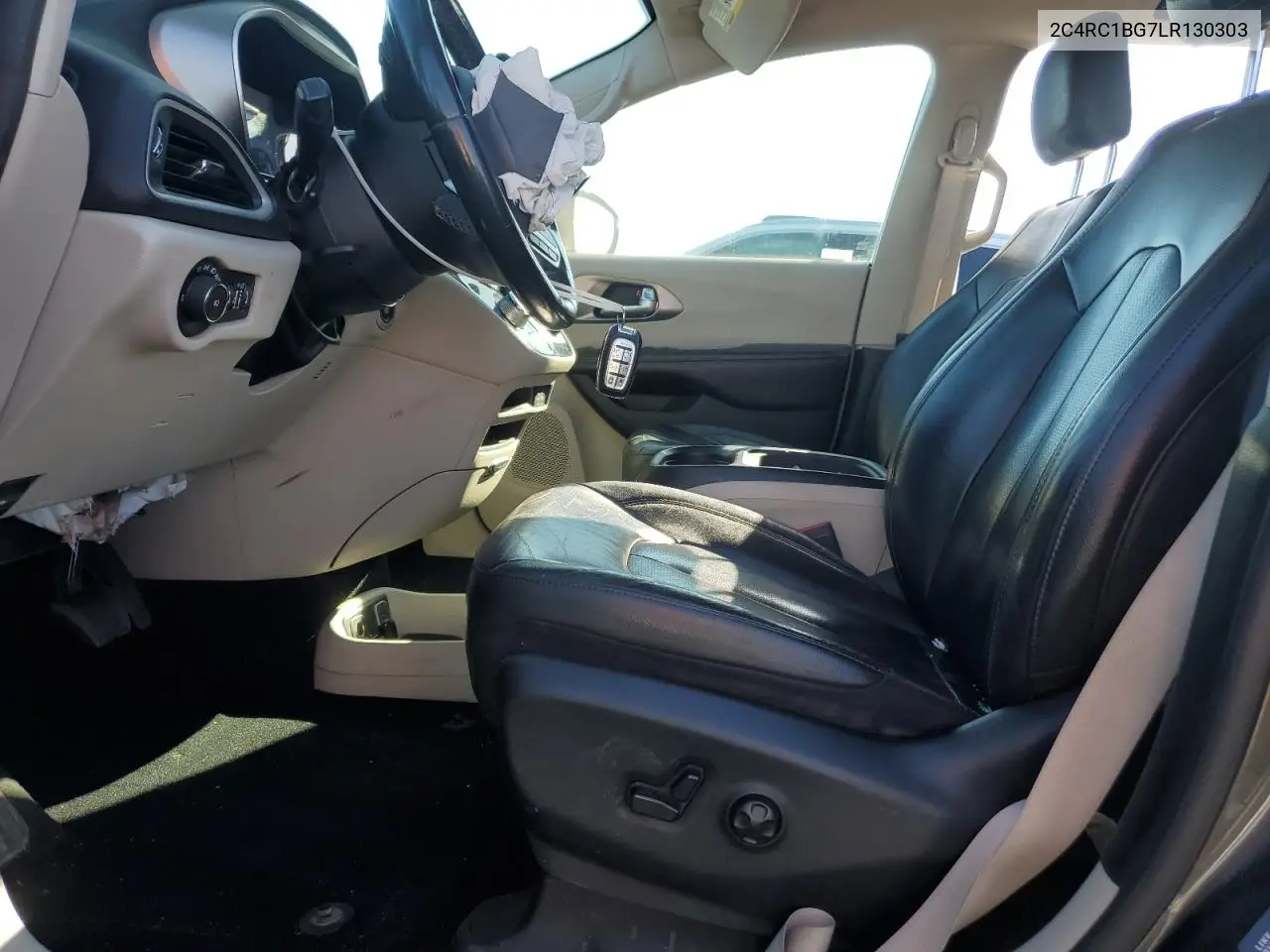 2020 Chrysler Pacifica Touring L VIN: 2C4RC1BG7LR130303 Lot: 52388575