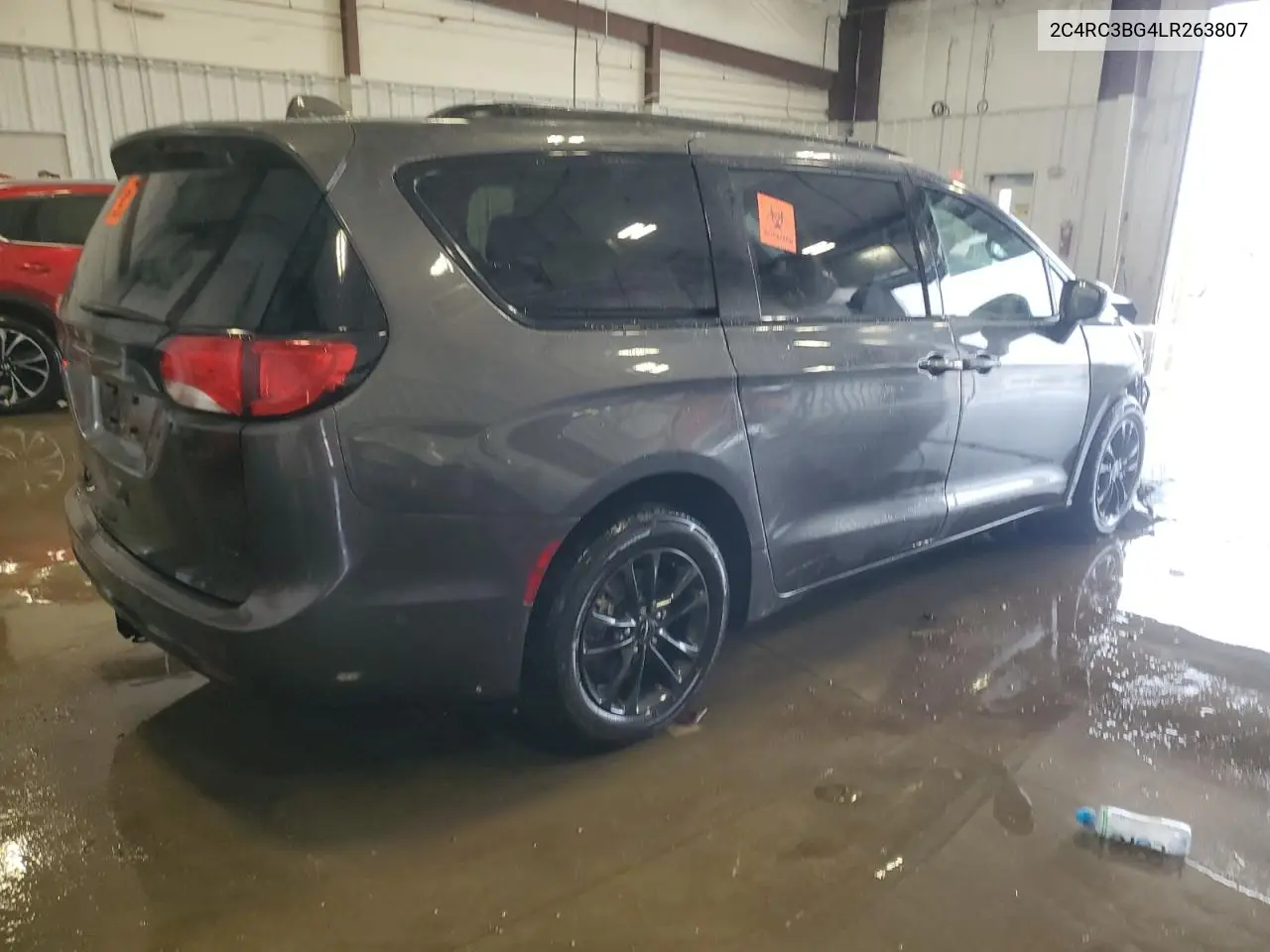 2020 Chrysler Pacifica Touring L VIN: 2C4RC3BG4LR263807 Lot: 56363255
