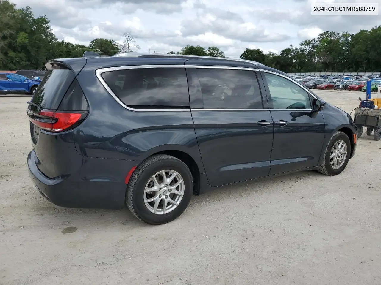 2021 Chrysler Pacifica Touring L VIN: 2C4RC1BG1MR588789 Lot: 56576045