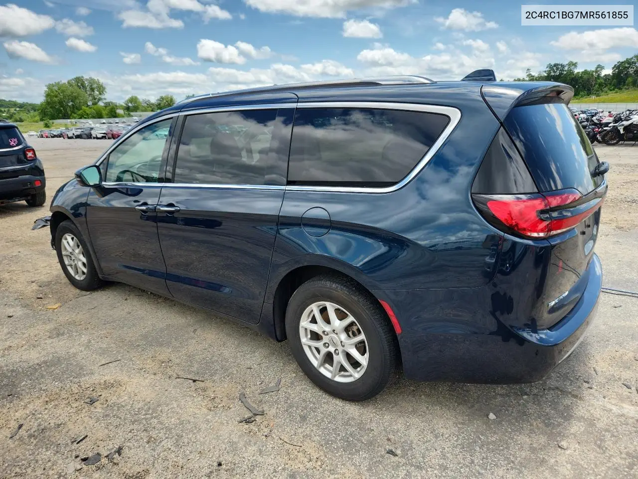 2021 Chrysler Pacifica Touring L VIN: 2C4RC1BG7MR561855 Lot: 62579865