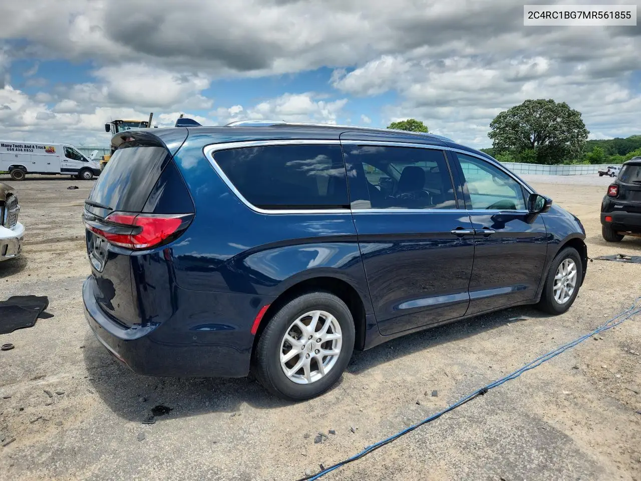 2021 Chrysler Pacifica Touring L VIN: 2C4RC1BG7MR561855 Lot: 62579865