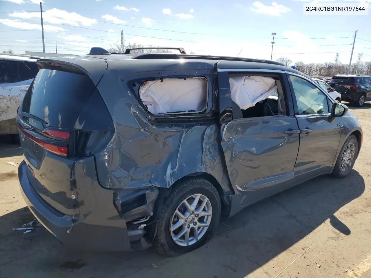 2022 Chrysler Pacifica Touring L VIN: 2C4RC1BG1NR197644 Lot: 50659645