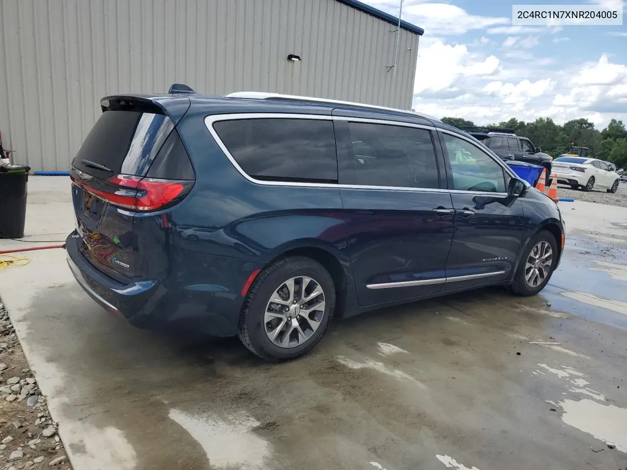 2022 Chrysler Pacifica Hybrid Pinnacle VIN: 2C4RC1N7XNR204005 Lot: 55627455