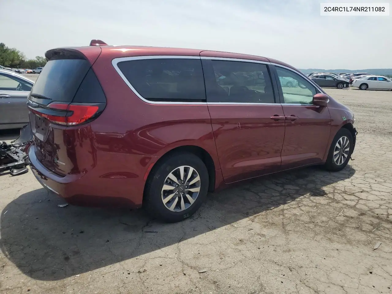 2022 Chrysler Pacifica Hybrid Touring L VIN: 2C4RC1L74NR211082 Lot: 55742235