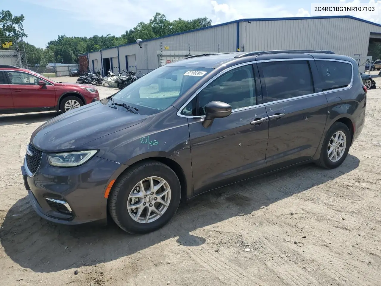 2022 Chrysler Pacifica Touring L VIN: 2C4RC1BG1NR107103 Lot: 62108395