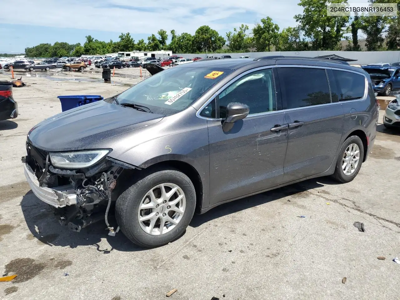 2022 Chrysler Pacifica Touring L VIN: 2C4RC1BG8NR136453 Lot: 65762755