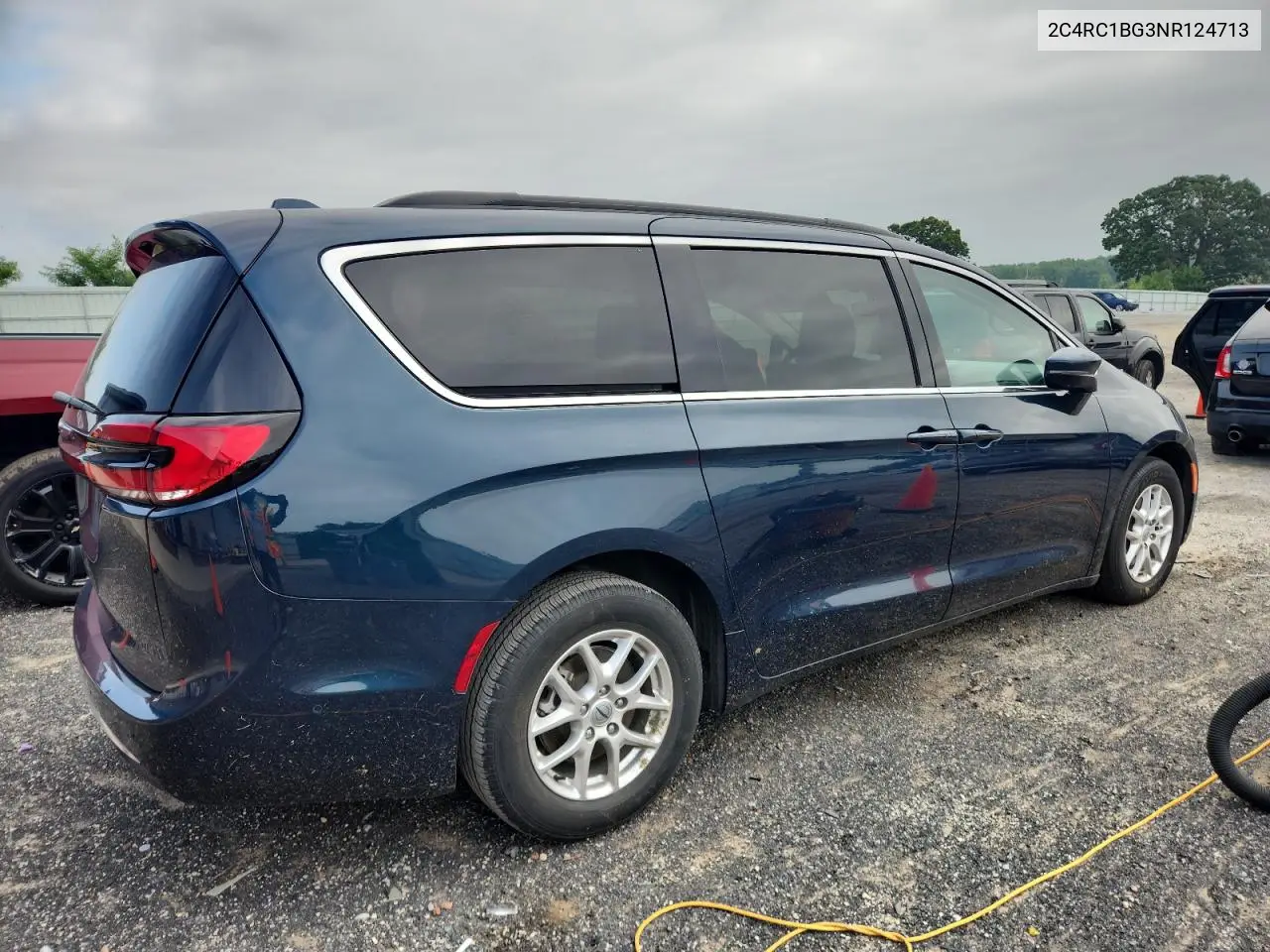 2022 Chrysler Pacifica Touring L VIN: 2C4RC1BG3NR124713 Lot: 65890655