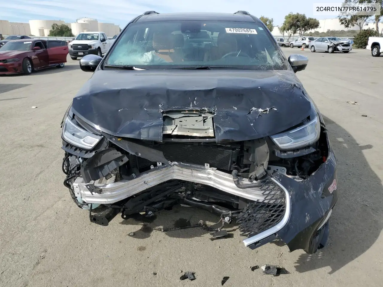 2023 Chrysler Pacifica Hybrid Pinnacle VIN: 2C4RC1N77PR614795 Lot: 47002685
