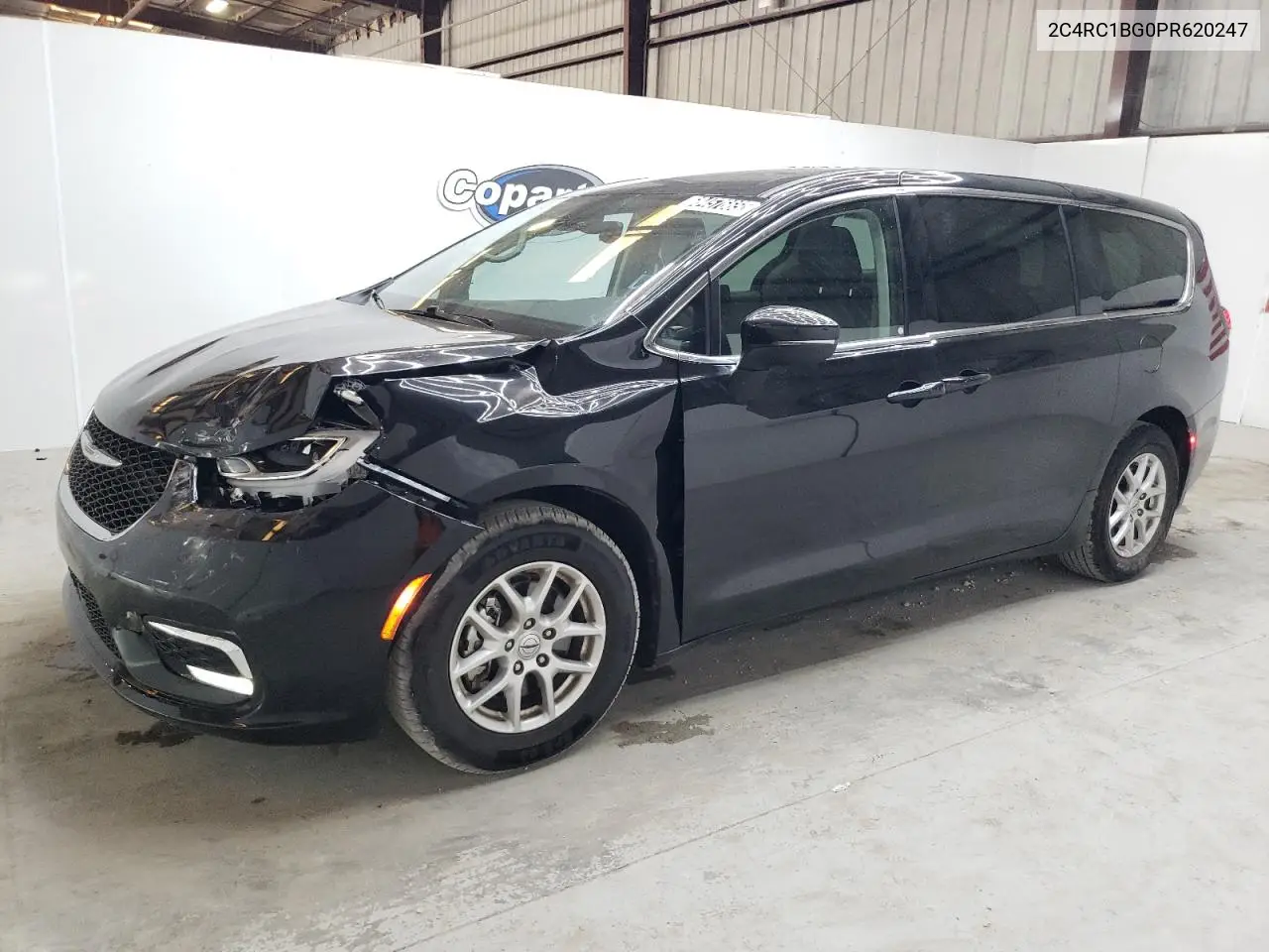 2023 Chrysler Pacifica Touring L VIN: 2C4RC1BG0PR620247 Lot: 60457665