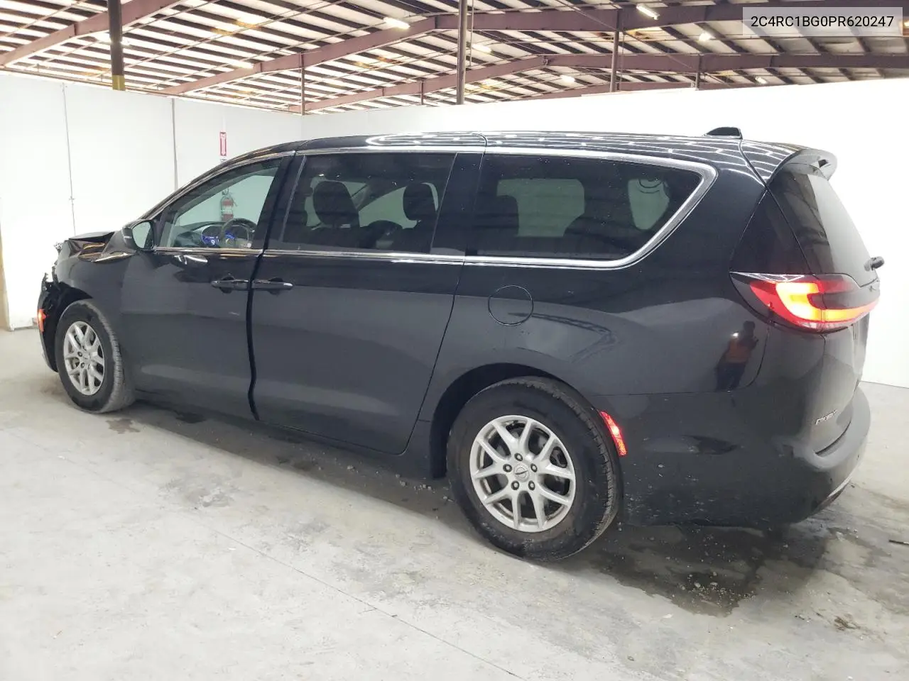 2023 Chrysler Pacifica Touring L VIN: 2C4RC1BG0PR620247 Lot: 60457665