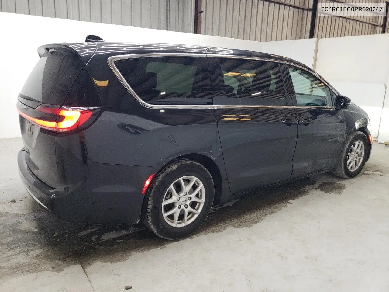 2023 Chrysler Pacifica Touring L VIN: 2C4RC1BG0PR620247 Lot: 60457665