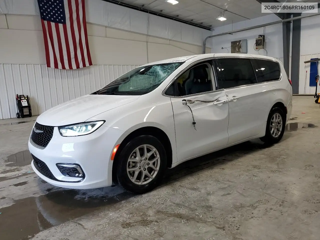 2024 Chrysler Pacifica Touring L VIN: 2C4RC1BG6RR160109 Lot: 56481595