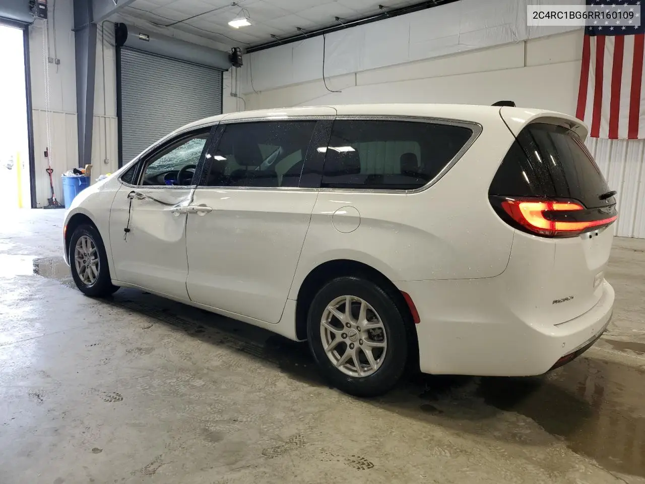 2024 Chrysler Pacifica Touring L VIN: 2C4RC1BG6RR160109 Lot: 56481595