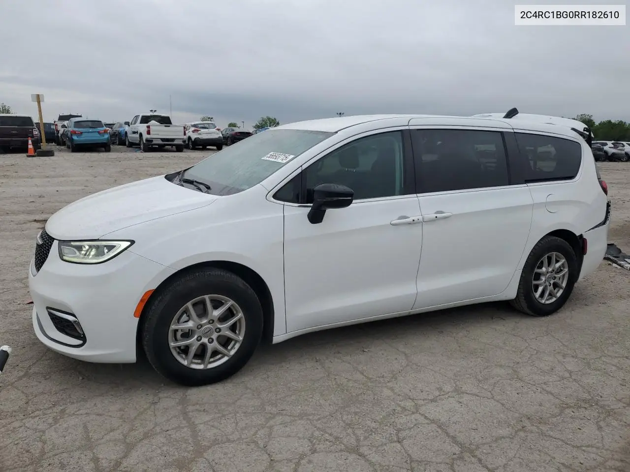 2024 Chrysler Pacifica Touring L VIN: 2C4RC1BG0RR182610 Lot: 56693715
