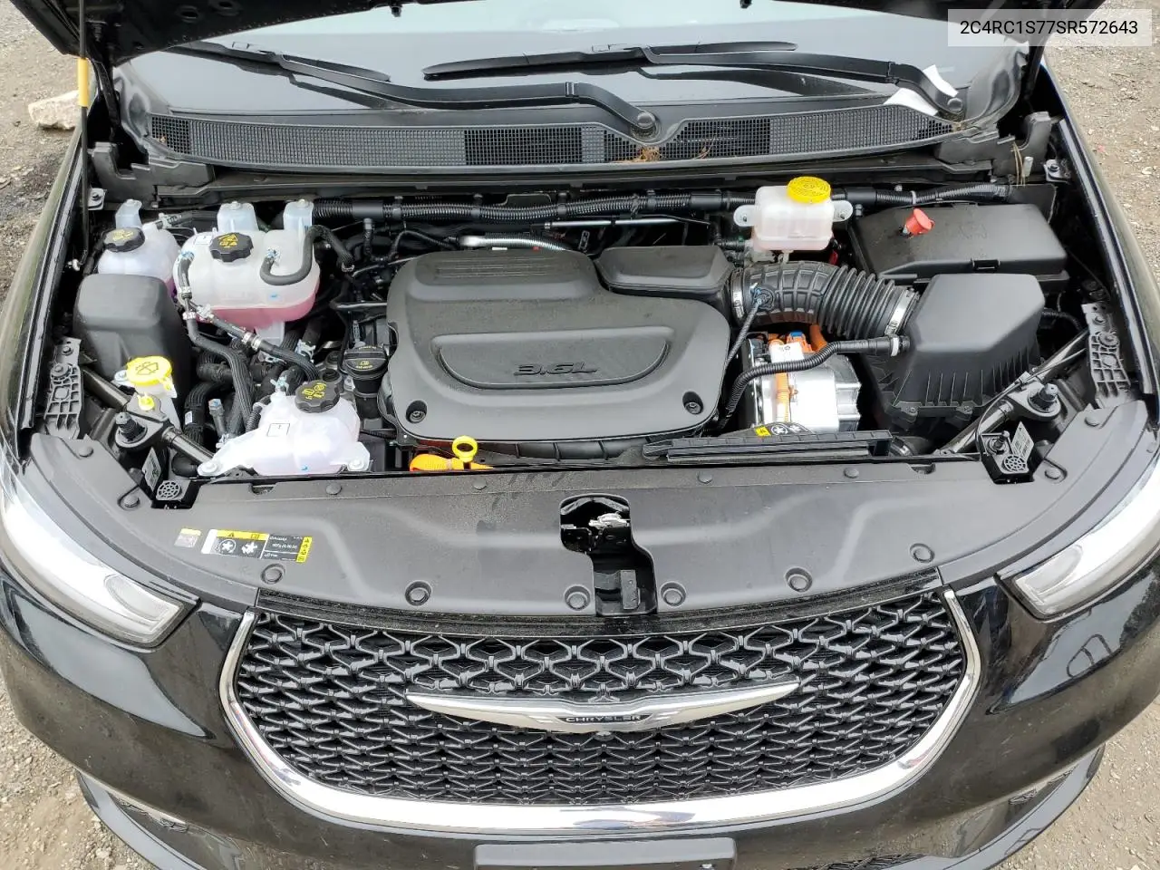 2025 Chrysler Pacifica Hybrid Select VIN: 2C4RC1S77SR572643 Lot: 62849685