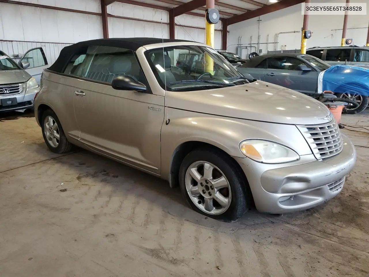 2005 Chrysler Pt Cruiser Touring VIN: 3C3EY55E65T348528 Lot: 61776295
