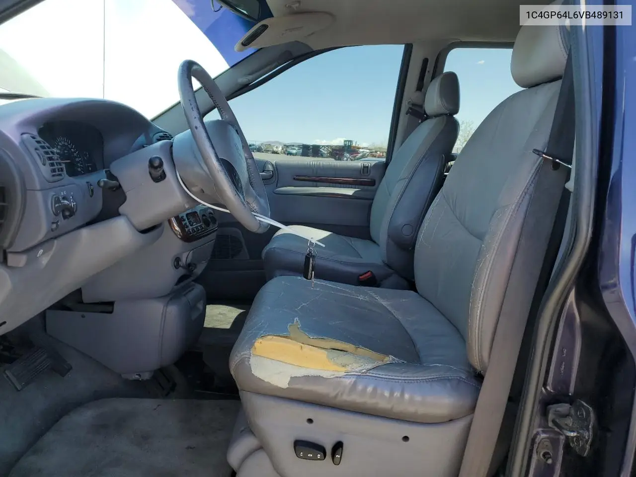 1997 Chrysler Town & Country Lxi VIN: 1C4GP64L6VB489131 Lot: 56994635