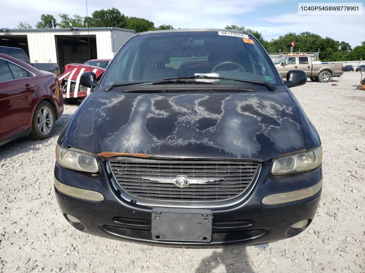 1998 Chrysler Town & Country Lx VIN: 1C4GP54G8WB778901 Lot: 58175254