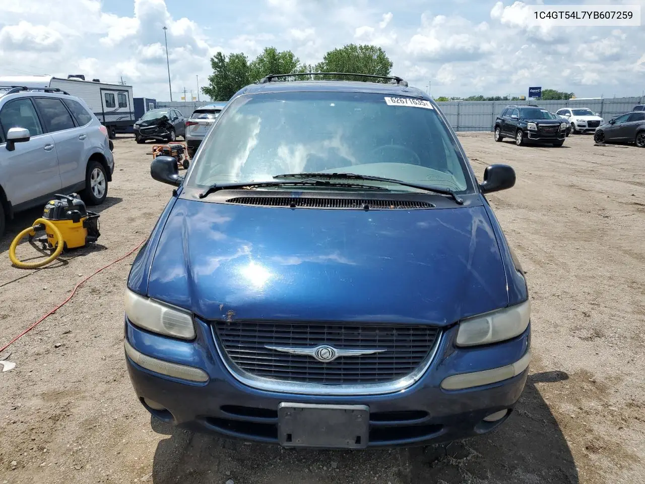 2000 Chrysler Town & Country Lxi VIN: 1C4GT54L7YB607259 Lot: 62671635