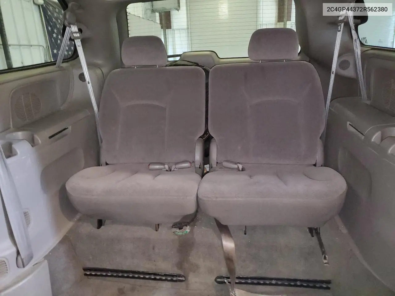 2002 Chrysler Town & Country Lx VIN: 2C4GP44372R562380 Lot: 56752925