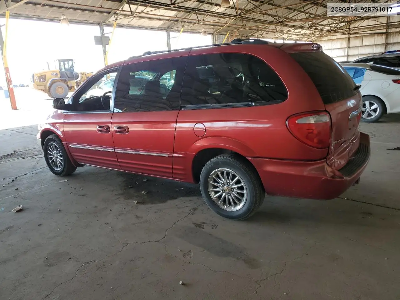 2002 Chrysler Town & Country Lxi VIN: 2C8GP54L92R791017 Lot: 61985205