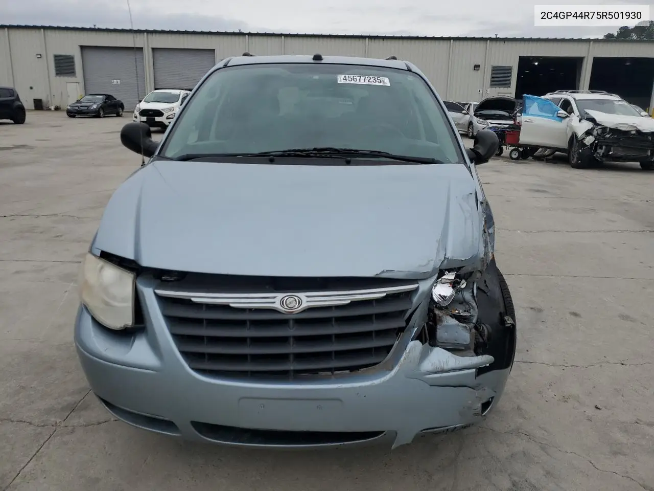 2005 Chrysler Town & Country Lx VIN: 2C4GP44R75R501930 Lot: 45677235