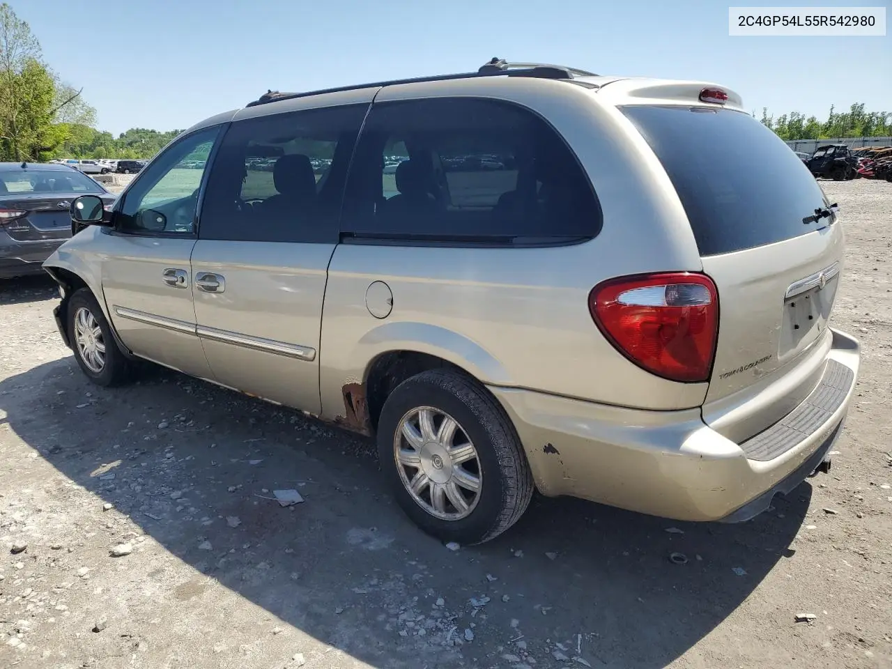 2005 Chrysler Town & Country Touring VIN: 2C4GP54L55R542980 Lot: 56105395