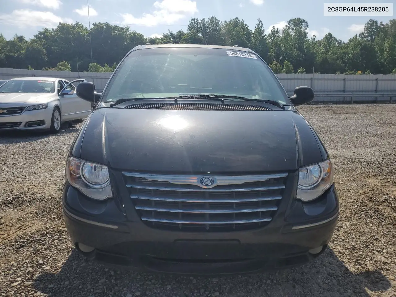 2005 Chrysler Town & Country Limited VIN: 2C8GP64L45R238205 Lot: 56518215