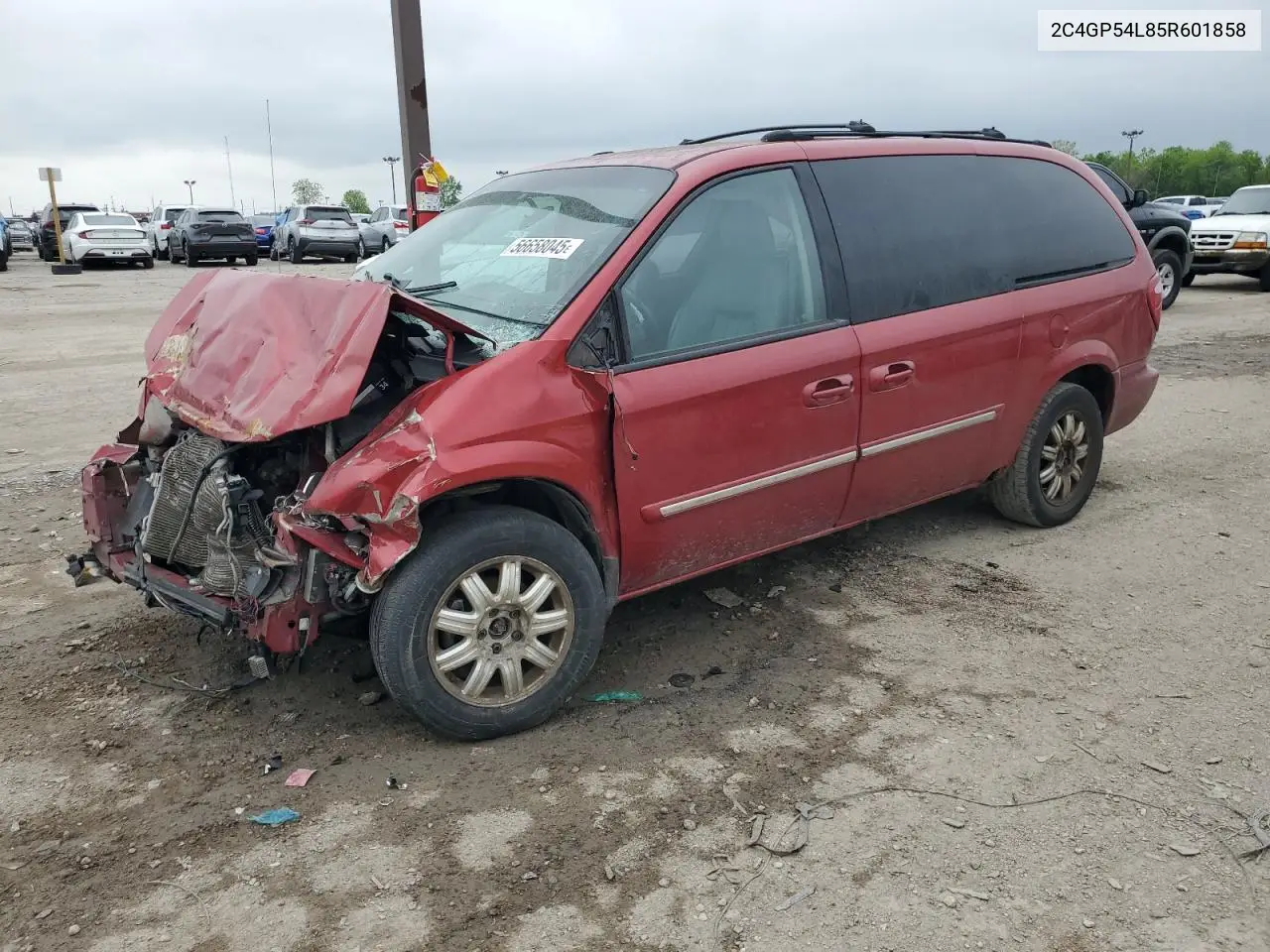 2005 Chrysler Town & Country Touring VIN: 2C4GP54L85R601858 Lot: 56658045