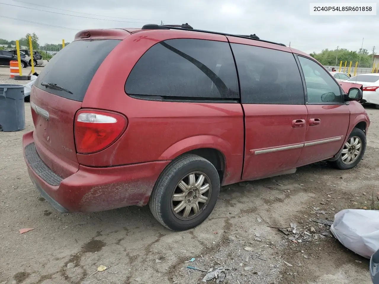 2005 Chrysler Town & Country Touring VIN: 2C4GP54L85R601858 Lot: 56658045
