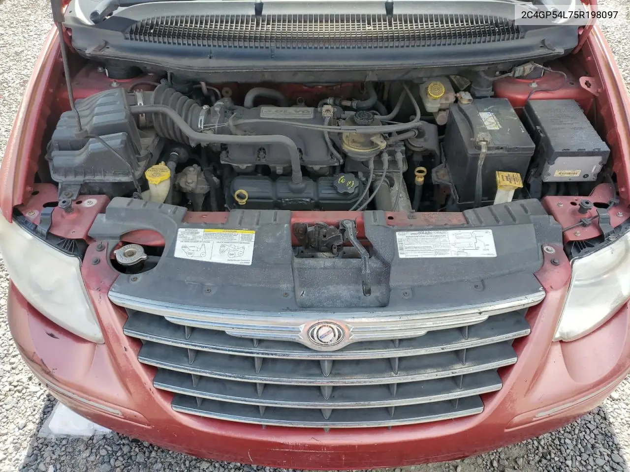 2005 Chrysler Town & Country Touring VIN: 2C4GP54L75R198097 Lot: 60700835