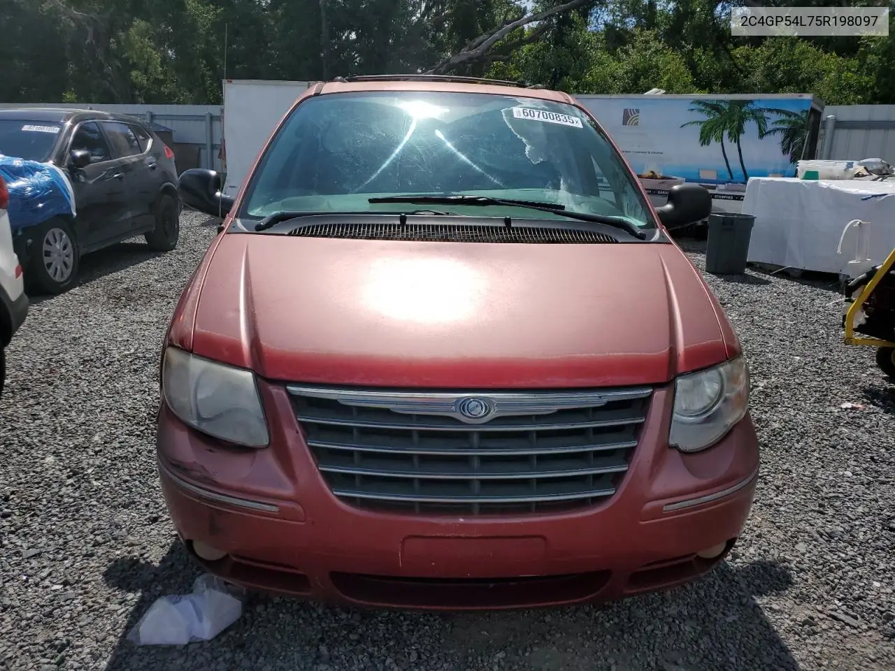2005 Chrysler Town & Country Touring VIN: 2C4GP54L75R198097 Lot: 60700835