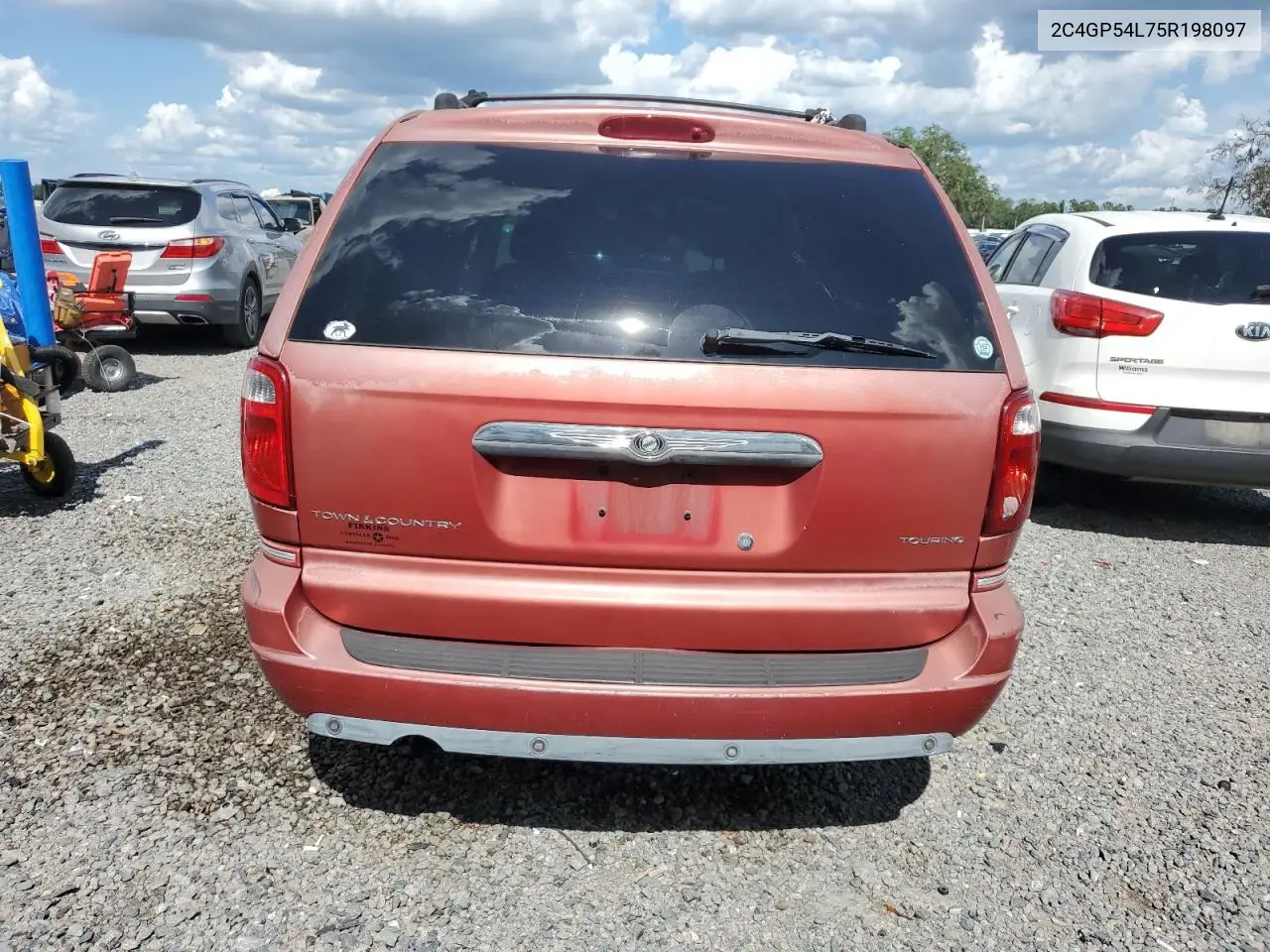 2005 Chrysler Town & Country Touring VIN: 2C4GP54L75R198097 Lot: 60700835
