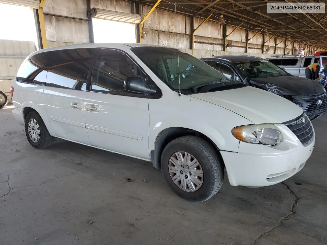 2005 Chrysler Town & Country Lx VIN: 2C4GP44R55R268081 Lot: 61159725