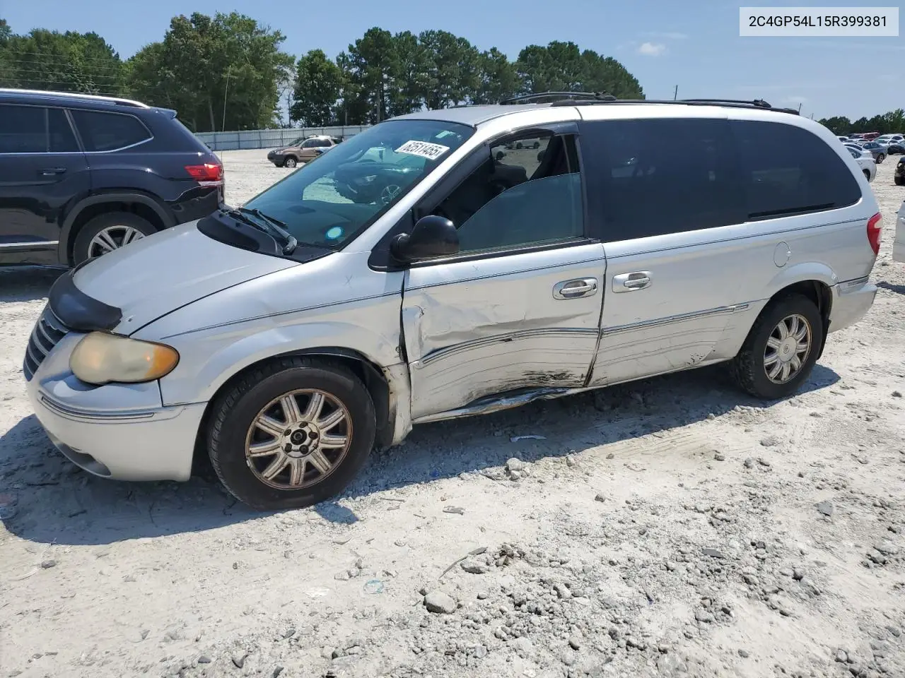 2005 Chrysler Town & Country Touring VIN: 2C4GP54L15R399381 Lot: 62511455