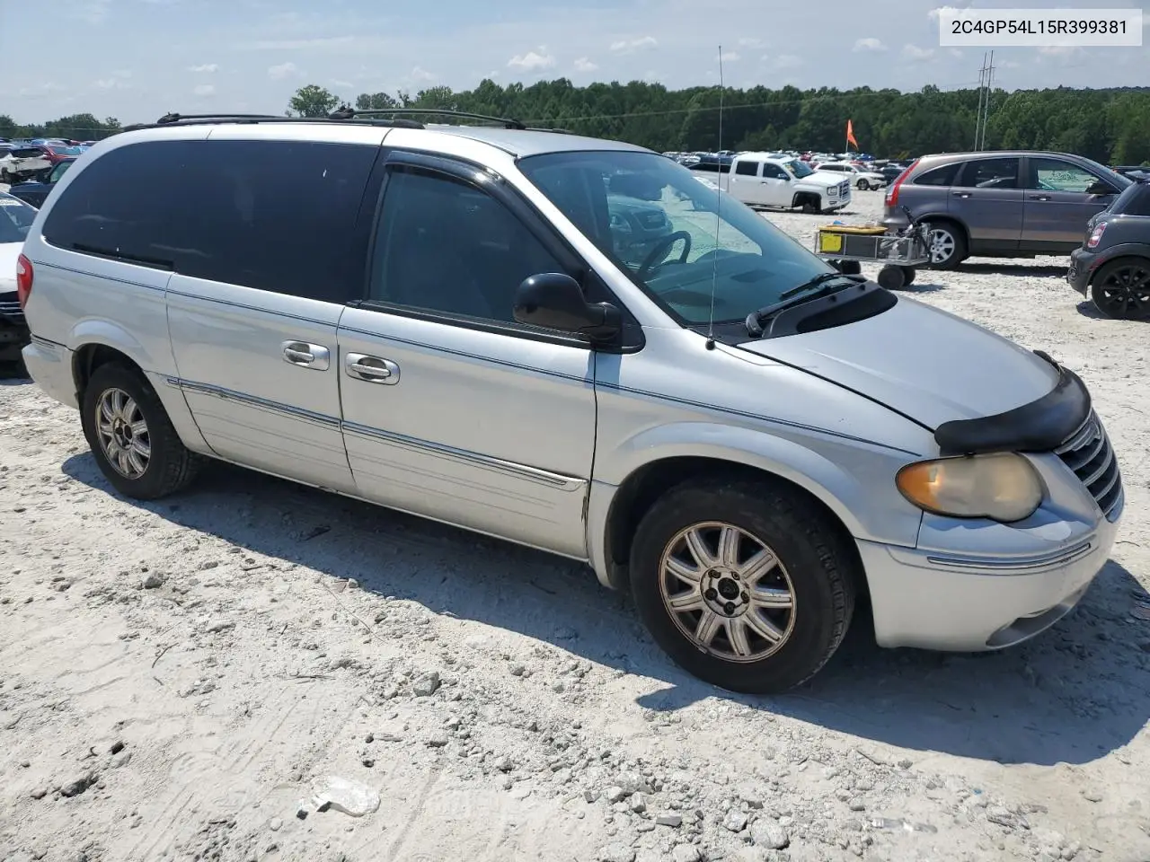 2005 Chrysler Town & Country Touring VIN: 2C4GP54L15R399381 Lot: 62511455