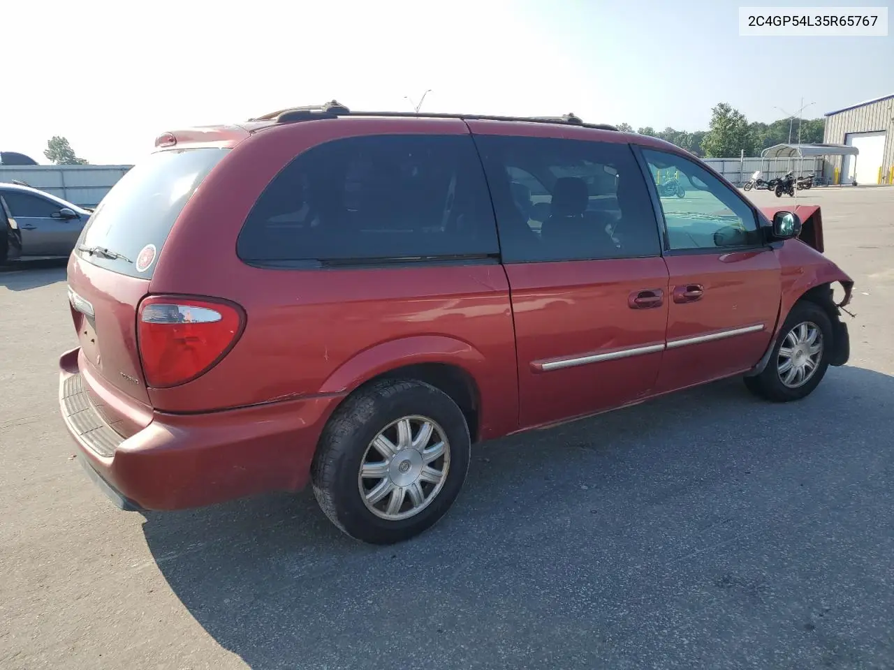 2005 Chrysler Town & Country Touring VIN: 2C4GP54L35R65767 Lot: 62833715