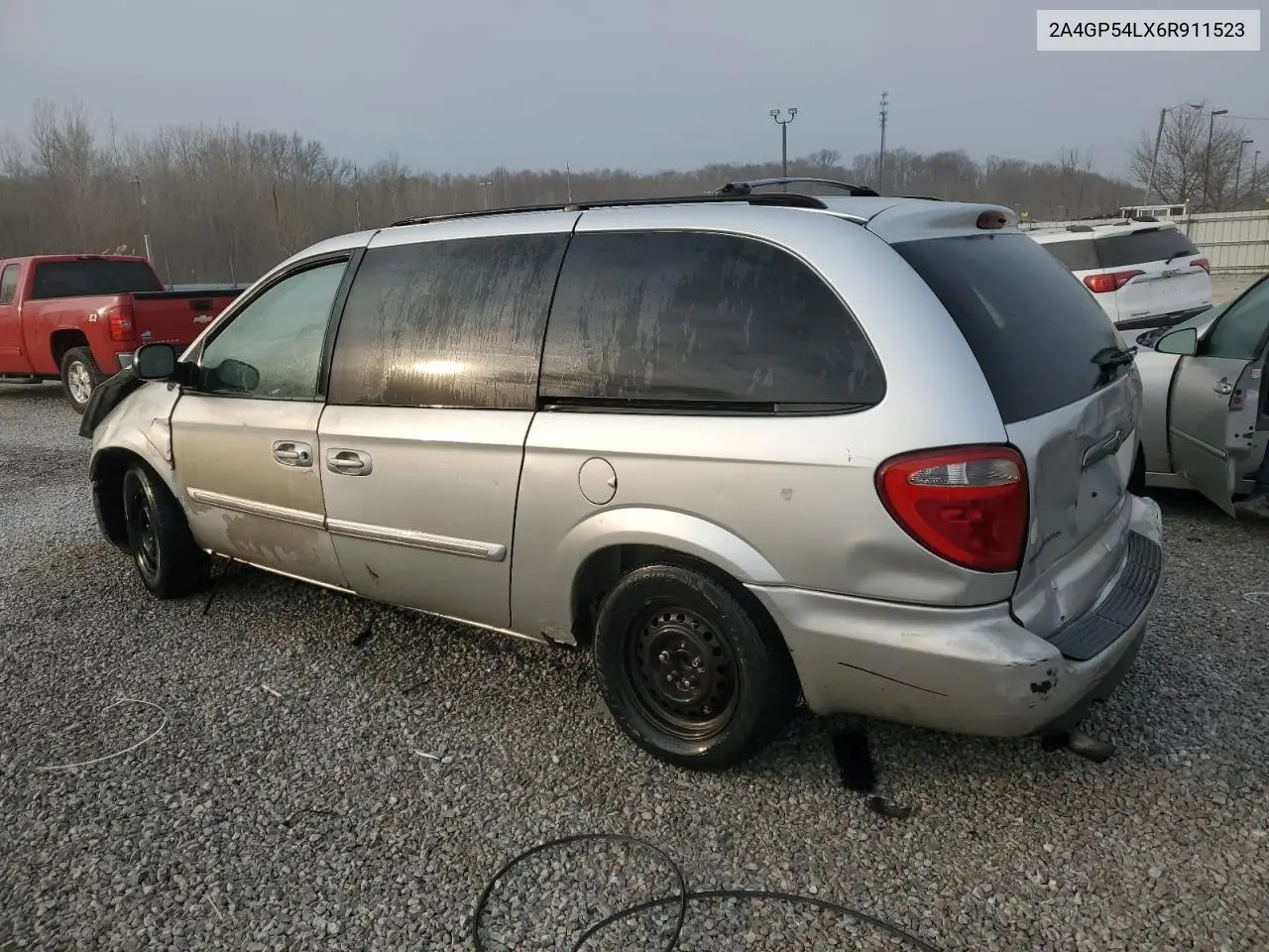 2006 Chrysler Town & Country Touring VIN: 2A4GP54LX6R911523 Lot: 48724555